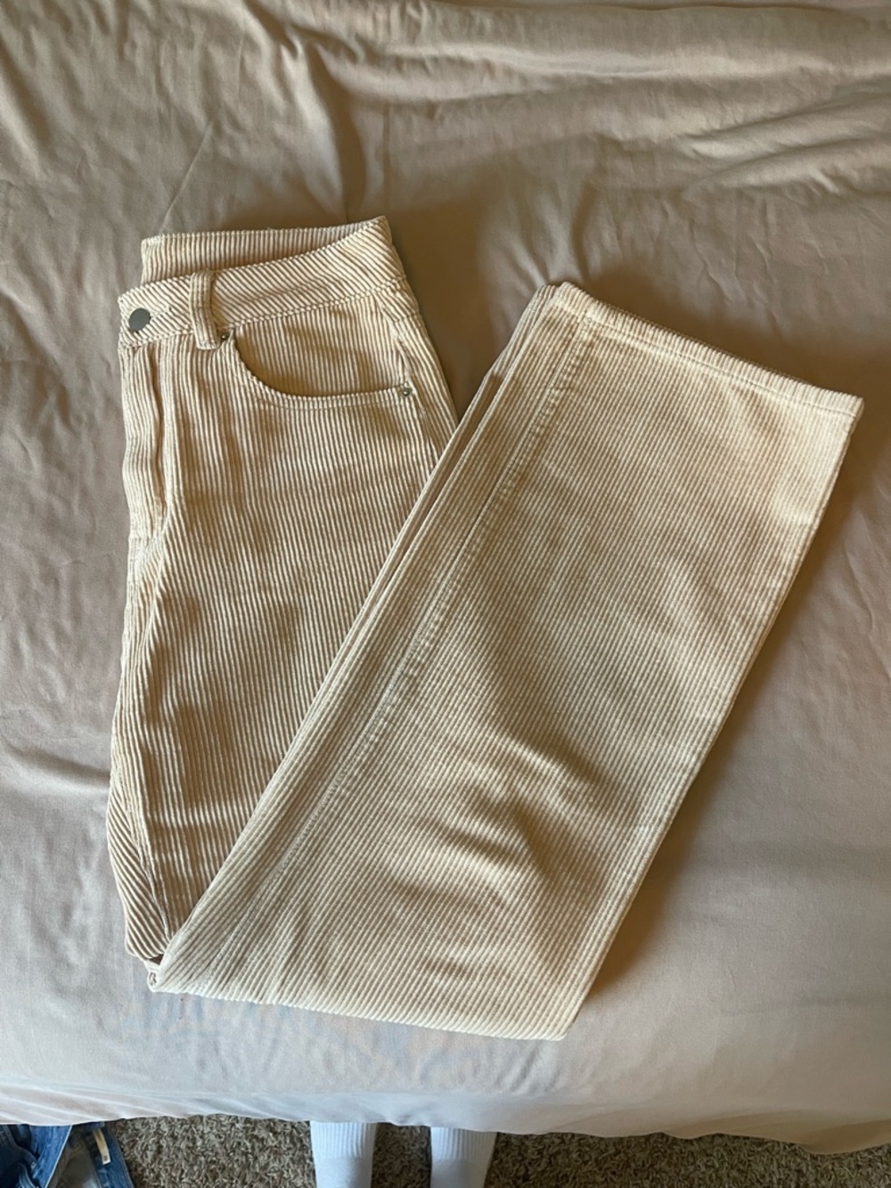 Cream Corduroy High Waisted Pants (size S)